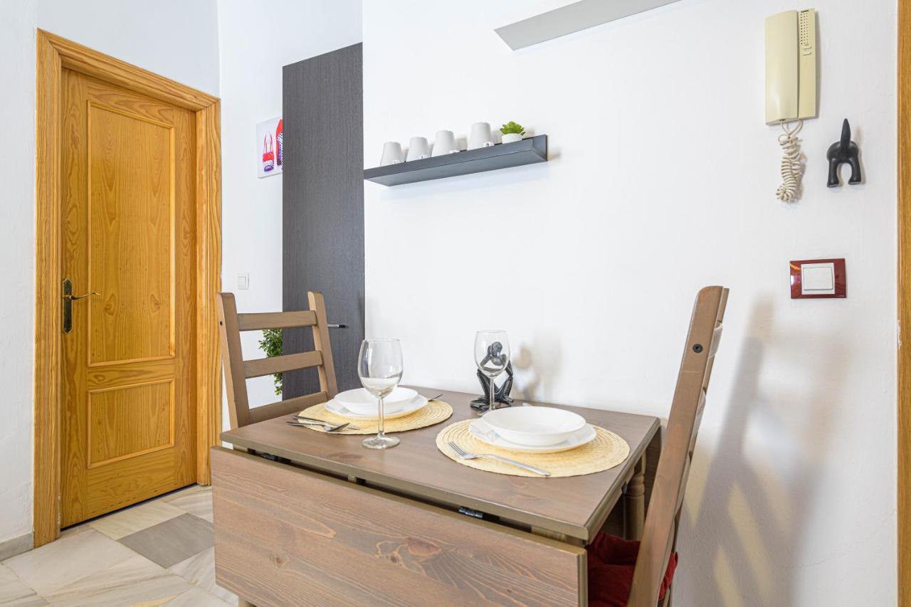 WintowinRentals Coqueto apartamento en el Centro de Málaga Exterior foto