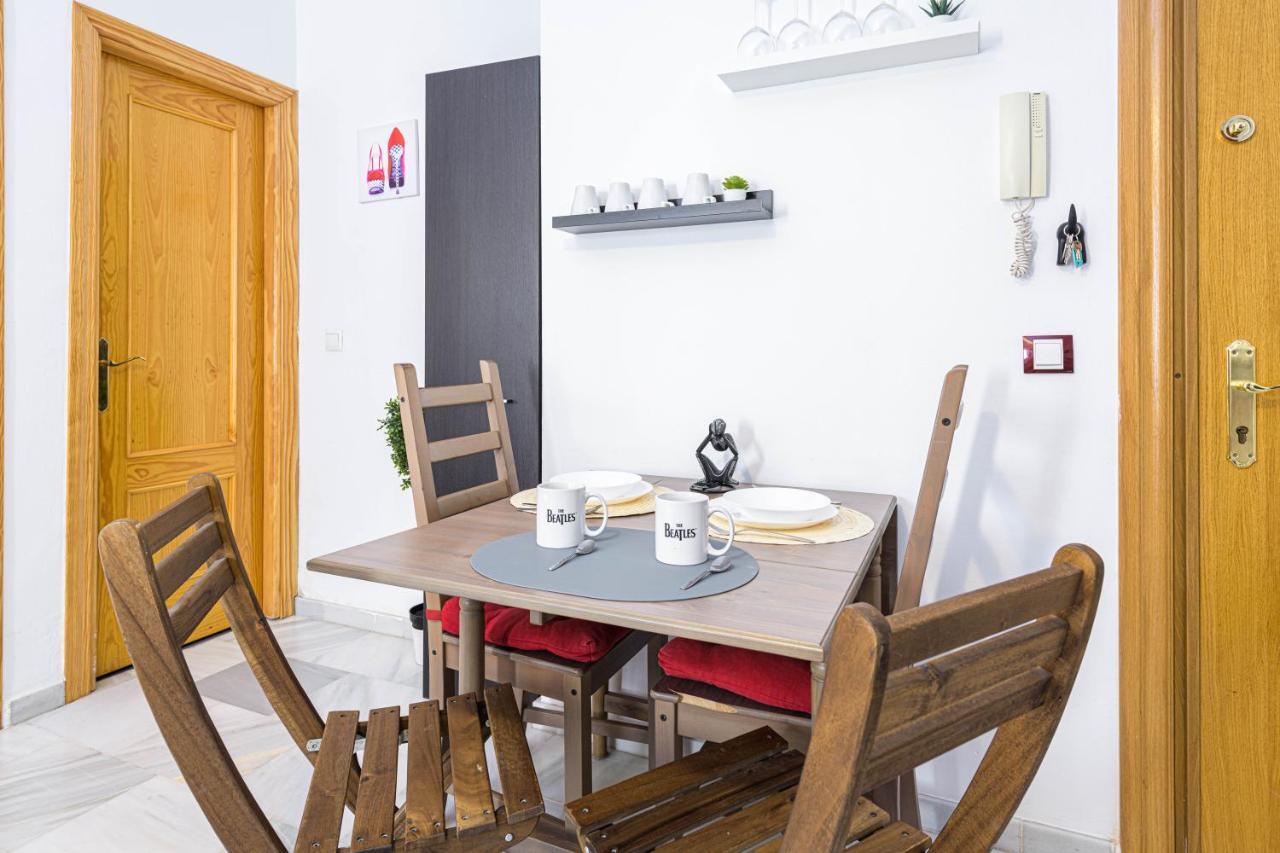 WintowinRentals Coqueto apartamento en el Centro de Málaga Exterior foto
